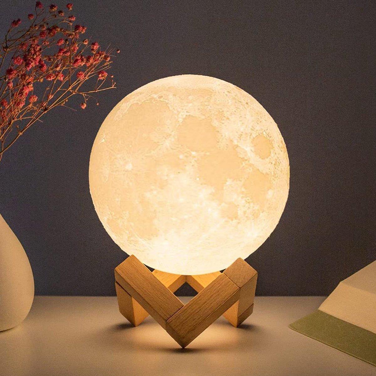 AuraCue™ LED moon lamp